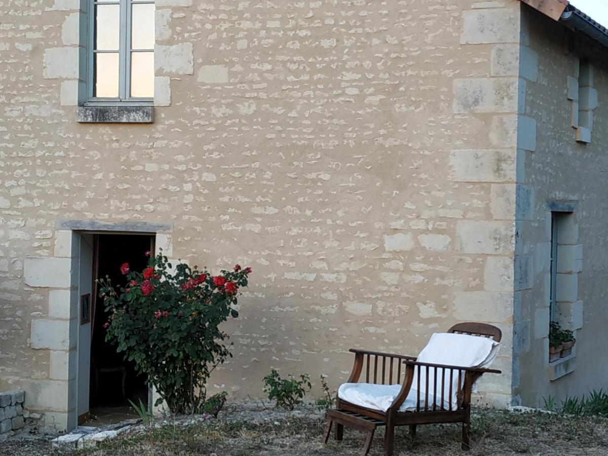 Le Clos Des Fayes Berthegon 외부 사진