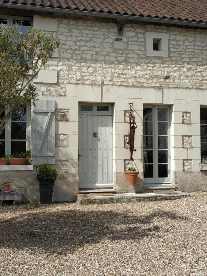 Le Clos Des Fayes Berthegon 외부 사진