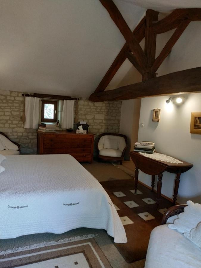 Le Clos Des Fayes Berthegon 외부 사진