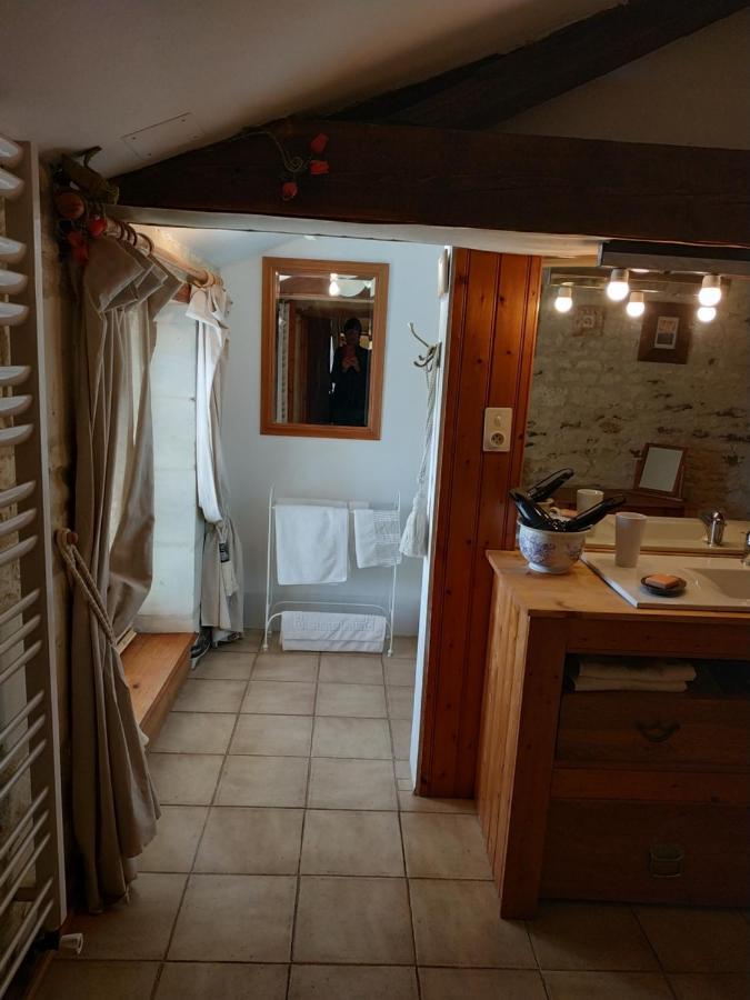 Le Clos Des Fayes Berthegon 외부 사진